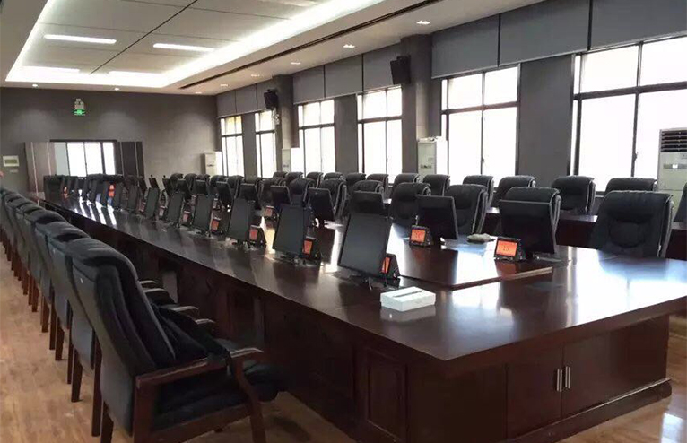 会议室LUTUBE在线观看入口