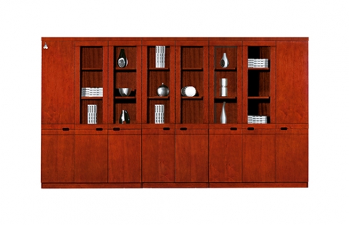 E-843左右，E-842